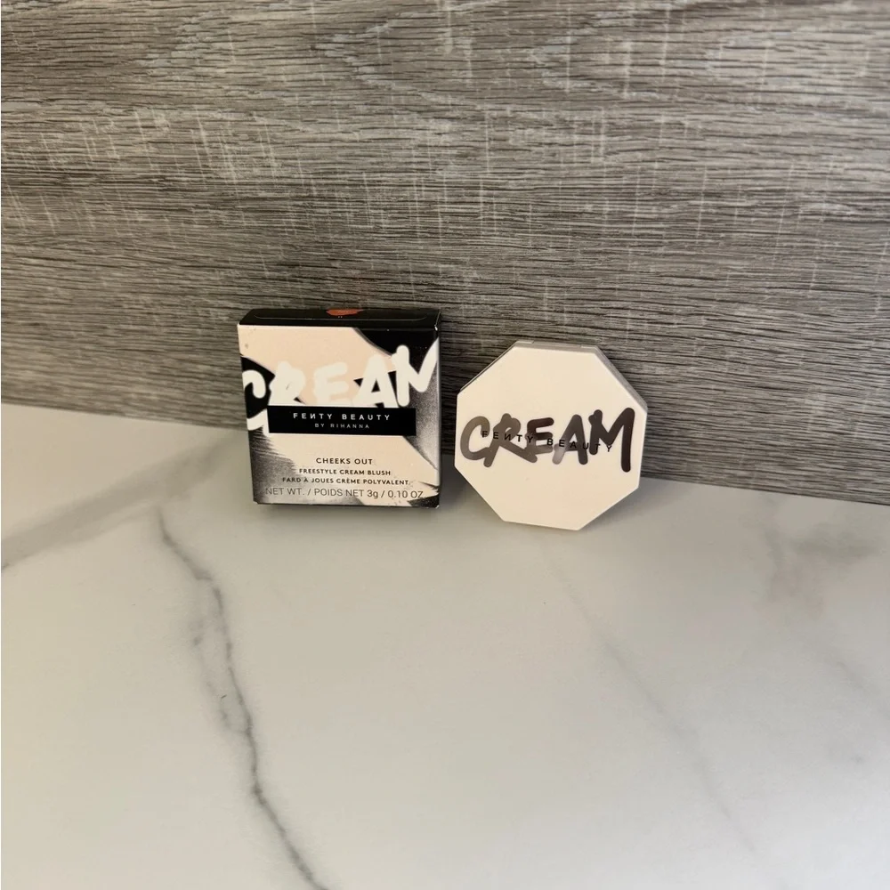 Fenty Beauty Peach Face Cream Blush